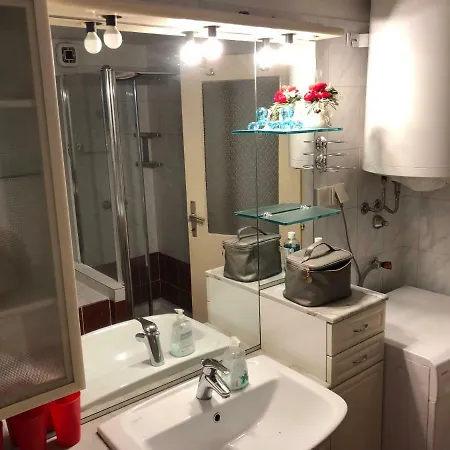 Apartament Tihana *