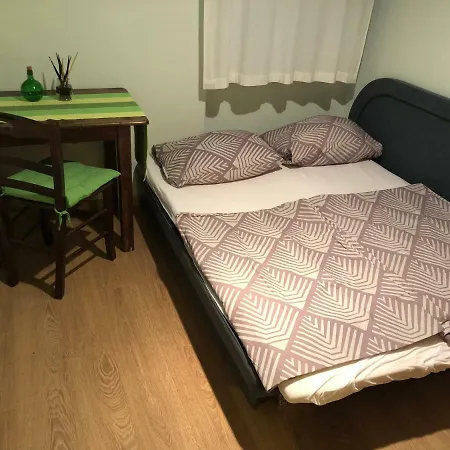 Tihana Apartament *